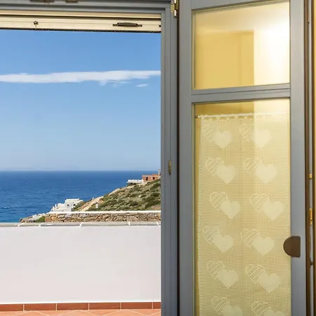 Naxian Sky Villa, Stelida Naxos, By Naxosvibe 别墅 *